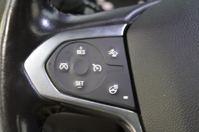 Used 2021 Chevrolet Traverse RS AWD/4WD image 16