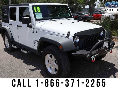 Used 2018 Jeep Wrangler Unlimited Sport S AWD/4WD image 5
