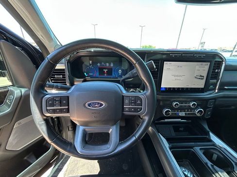 Used 2023 Ford F250 Lariat w/ Tremor Off-Road Package AWD/4WD image 10