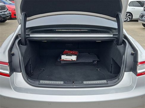 Used 2018 Lincoln Continental Reserve image 6