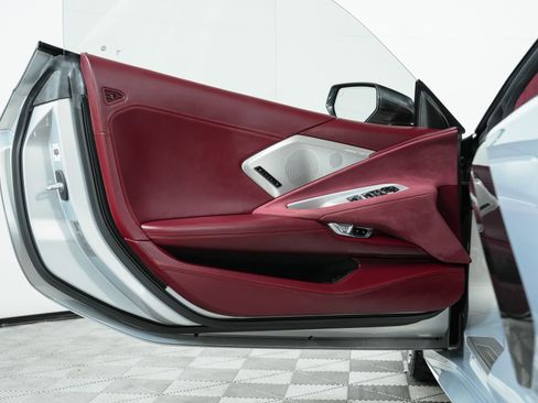 Used 2021 Chevrolet Corvette Stingray Premium Conv w/ Battery Protection Package image 72