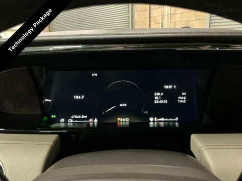 Used 2018 Lincoln Navigator Select w/ Technology Package image 27