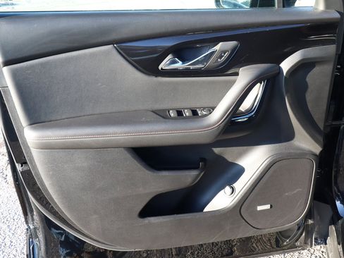 Used 2025 Chevrolet Blazer RS image 13