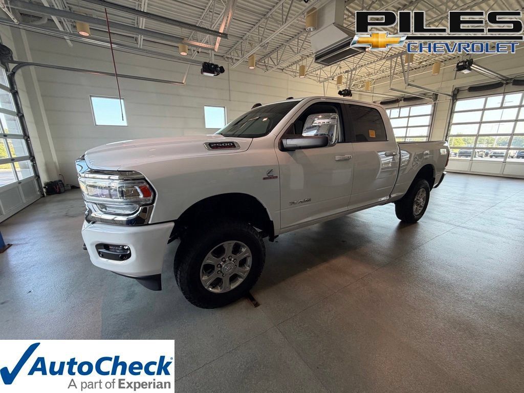 Used 2024 RAM 2500 Laramie AWD/4WD image 1