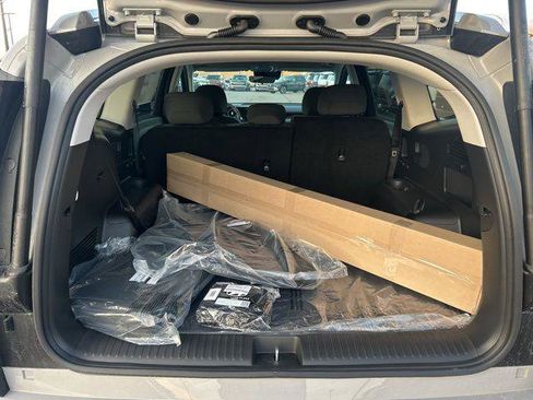 New 2026 Hyundai Ioniq 9 SE image 34