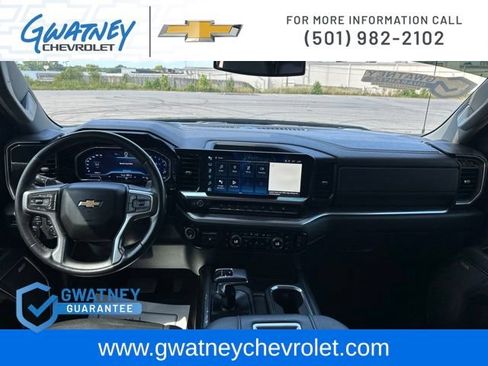 Used 2022 Chevrolet Silverado 1500 LTZ w/ Z71 Off-Road Package AWD/4WD image 25