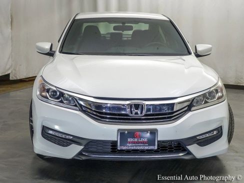Used 2016 Honda Accord Sport image 6