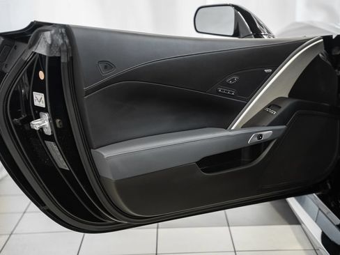 Used 2017 Chevrolet Corvette Z06 RWD image 35