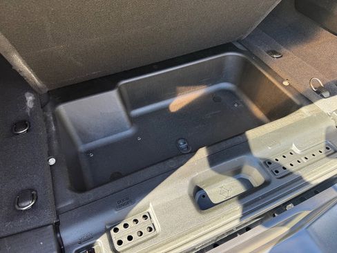 Used 2021 Jeep Wrangler Willys image 17