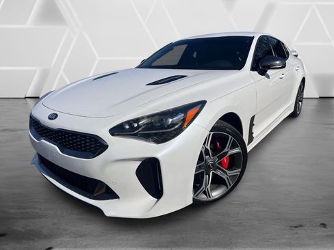 Used 2020 Kia Stinger GT image 1