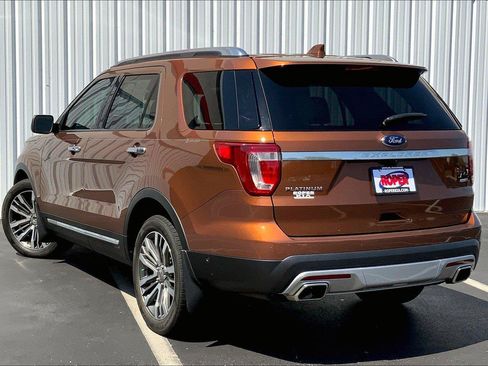 Used 2017 Ford Explorer Platinum AWD/4WD image 10