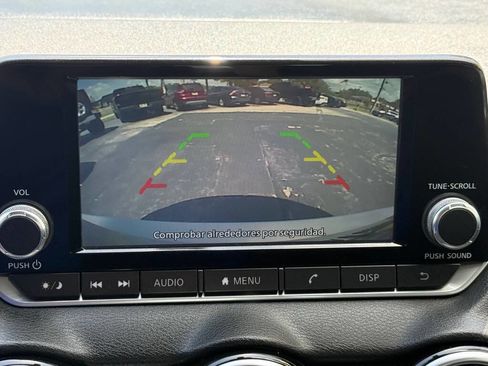 Used 2020 Nissan Sentra S FWD image 14