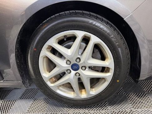 Used 2014 Ford Fusion SE FWD image 41