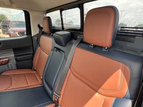 Used 2022 Ford Maverick Lariat w/ Lariat Luxury Package AWD/4WD image 11
