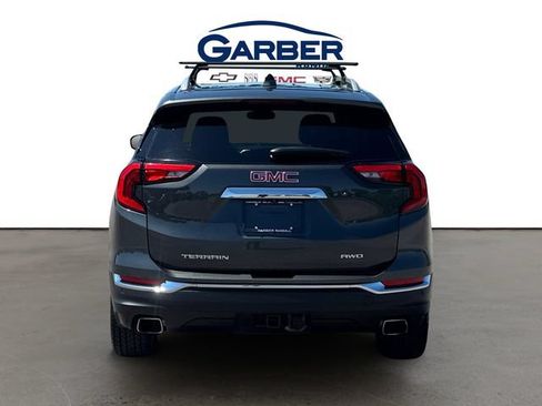 Certified 2020 GMC Terrain SLT w/ Preferred Package AWD/4WD image 4