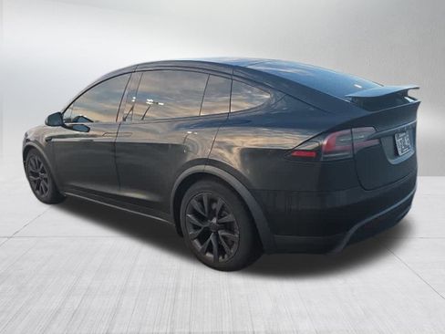 Used 2023 Tesla Model X image 4