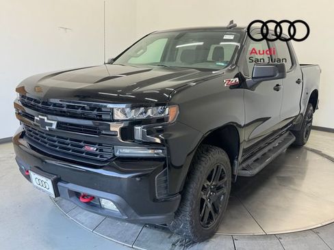 Used 2021 Chevrolet Silverado 1500 LT Trail Boss w/ Bed Protection Package AWD/4WD image 3