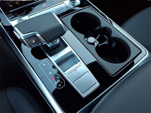 New 2026 Audi Q7 3.0T Premium Plus image 9