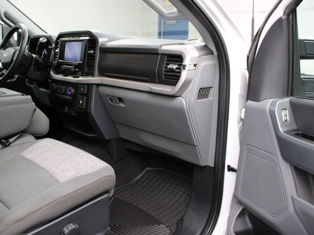 Used 2023 Ford F150 XLT w/ Trailer Tow Package AWD/4WD image 40