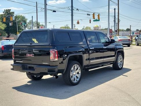 Used 2017 GMC Sierra 1500 Denali w/ Denali Ultimate Package AWD/4WD image 6