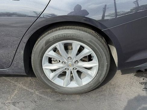 Used 2023 Chevrolet Malibu LT image 4