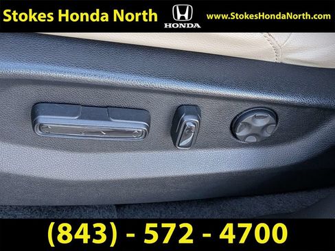 Used 2020 Honda CR-V Touring image 23