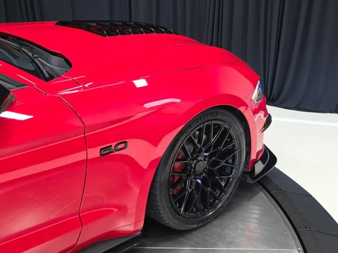 Used 2019 Ford Mustang GT w/ Equipment Group 301A RWD image 39