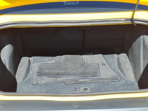 Used 2012 Dodge Challenger SRT8 Yellow Jacket w/ Premium Sound Group RWD image 17