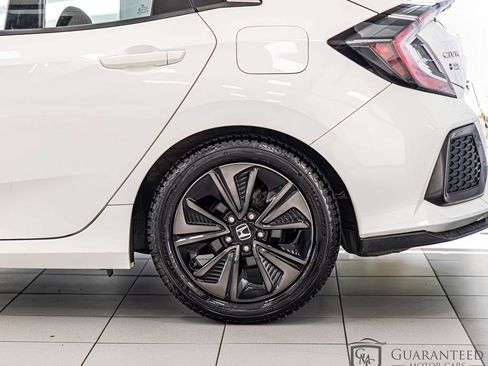 Used 2019 Honda Civic EX image 8