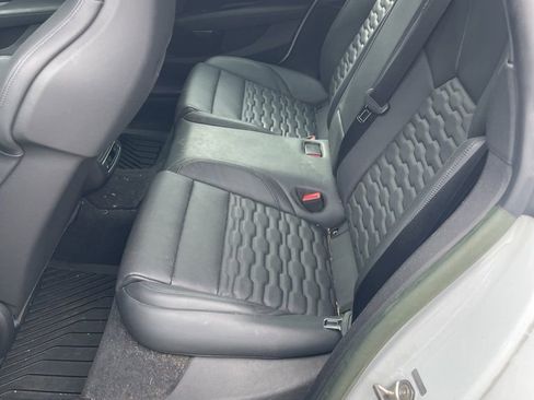 Used 2023 Audi e-tron GT Premium Plus w/ Performance Package image 9