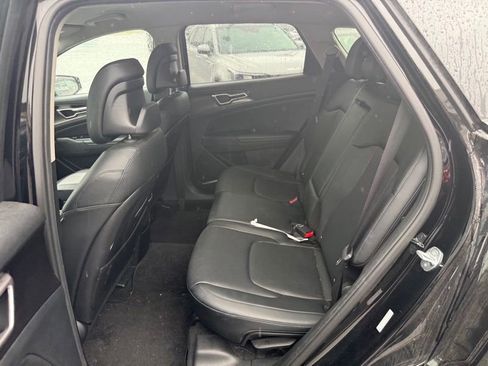 Certified 2023 Kia Sportage EX AWD/4WD image 10