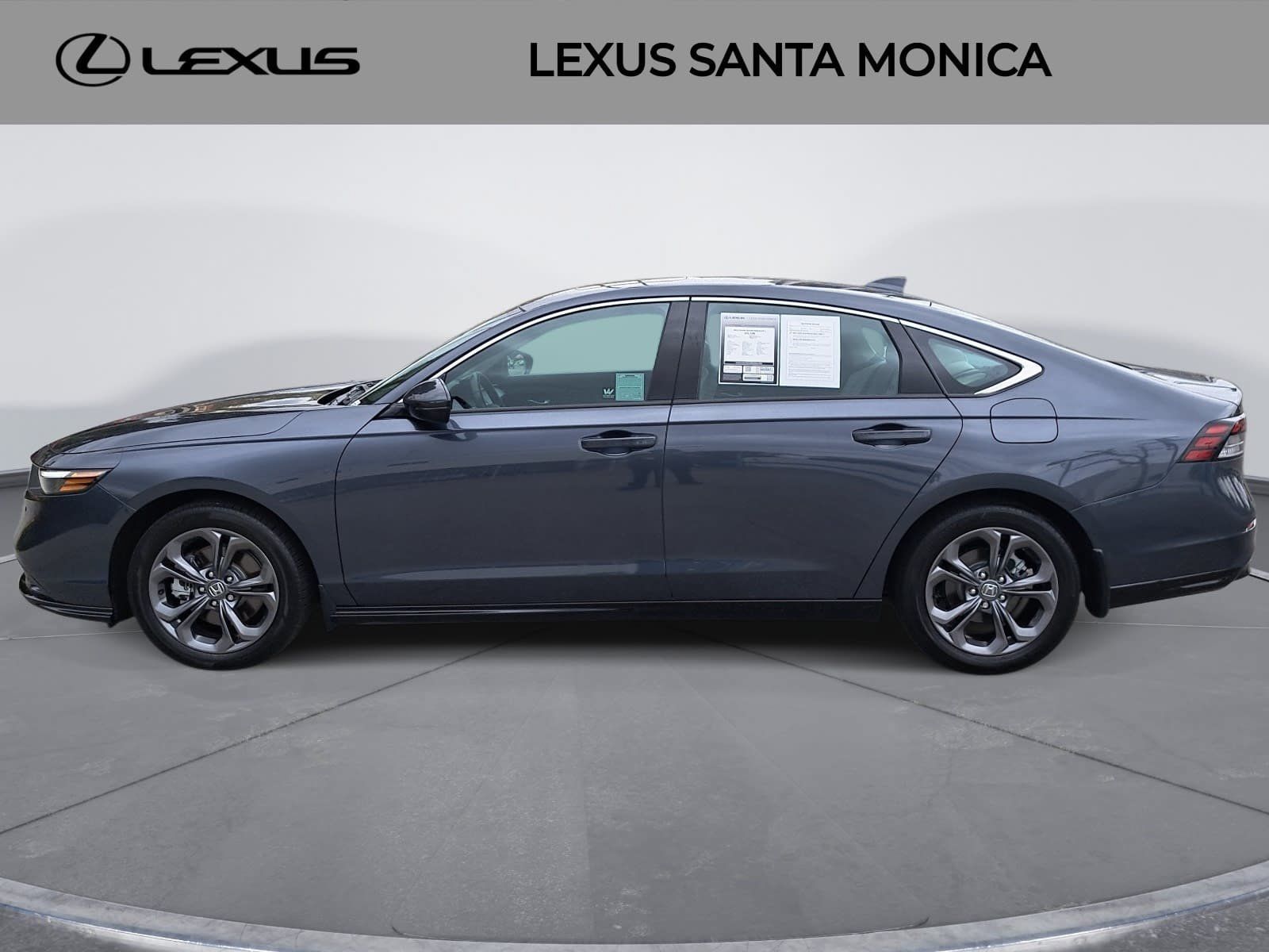 Used 2023 Honda Accord EX-L image 8