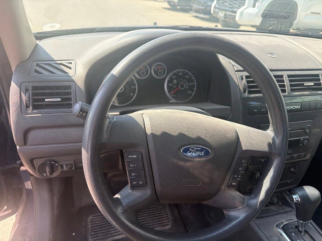 Used 2007 Ford Fusion SE FWD image 13