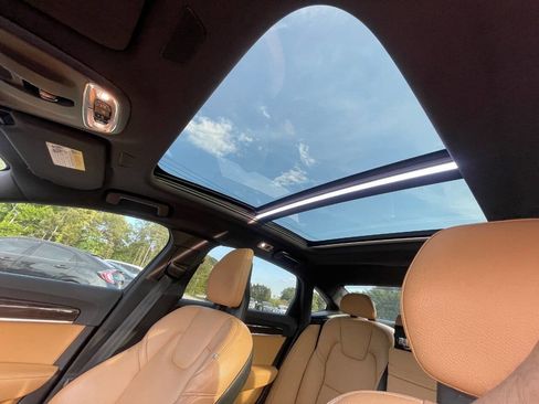 Used 2018 Volvo S90 T5 Momentum w/ Convenience Package AWD/4WD image 28