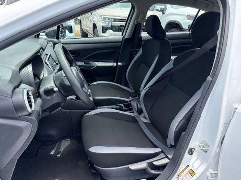 Used 2025 Nissan Versa S w/ Trunk Package FWD image 14