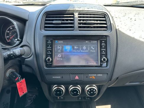 Used 2021 Mitsubishi Outlander Sport ES AWD/4WD image 6