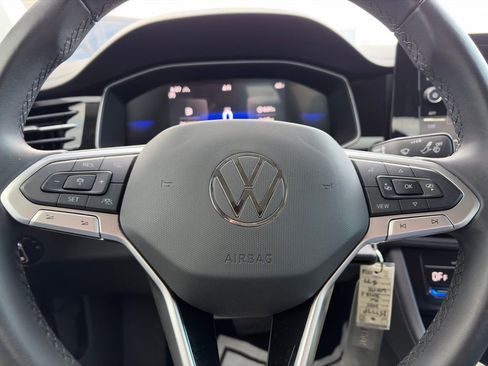 Used 2025 Volkswagen Jetta S image 16