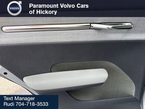 New 2025 Volvo EX30 Plus w/ Protection Package Premier image 12