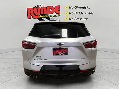 Used 2022 Chevrolet Blazer RS w/ Enhanced Convenience Package image 4