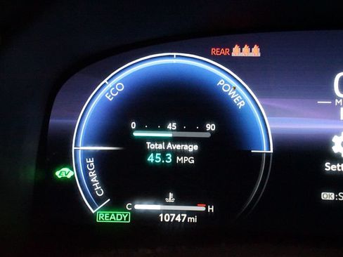 Certified 2025 Toyota Camry XLE FWD image 16