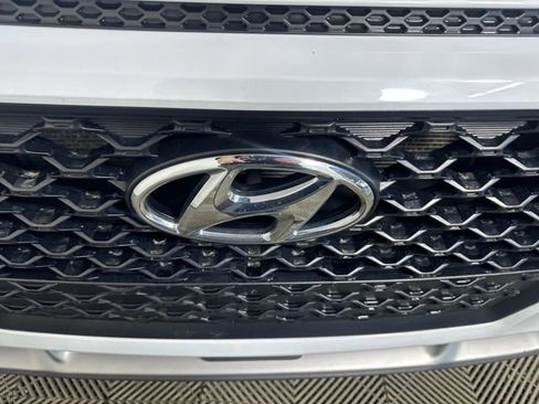 Used 2018 Hyundai Kona SEL w/ SEL Tech Package 02 image 9