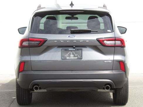Used 2025 Ford Escape ST-Line AWD/4WD image 7