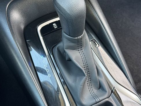 Used 2022 Toyota Corolla LE image 20