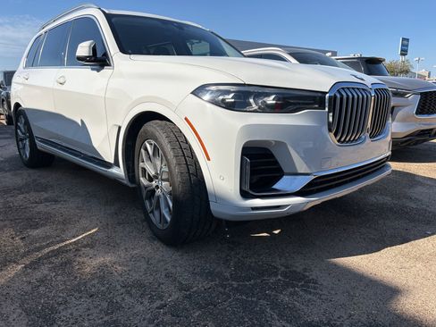 Used 2020 BMW X7 xDrive40i w/ Premium Package image 23