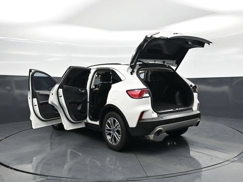 Used 2022 Ford Escape SEL w/ Technology Package FWD image 32
