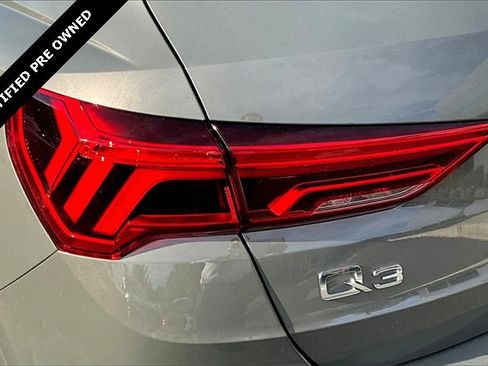 Used 2024 Audi Q3 2.0T Premium image 29