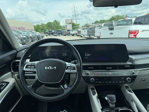 Used 2024 Kia Telluride S AWD/4WD image 14