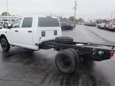 New 2026 RAM 3500 Tradesman image 18