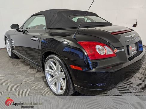 Used 2006 Chrysler Crossfire Limited RWD image 4