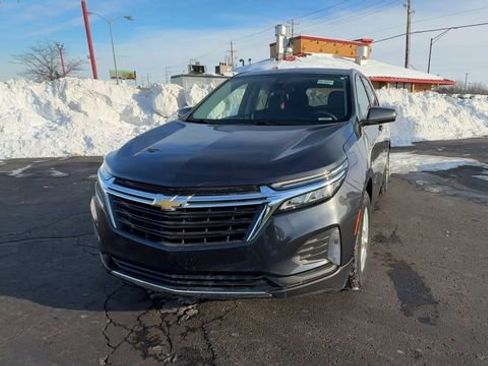 Used 2023 Chevrolet Equinox LT FWD image 3